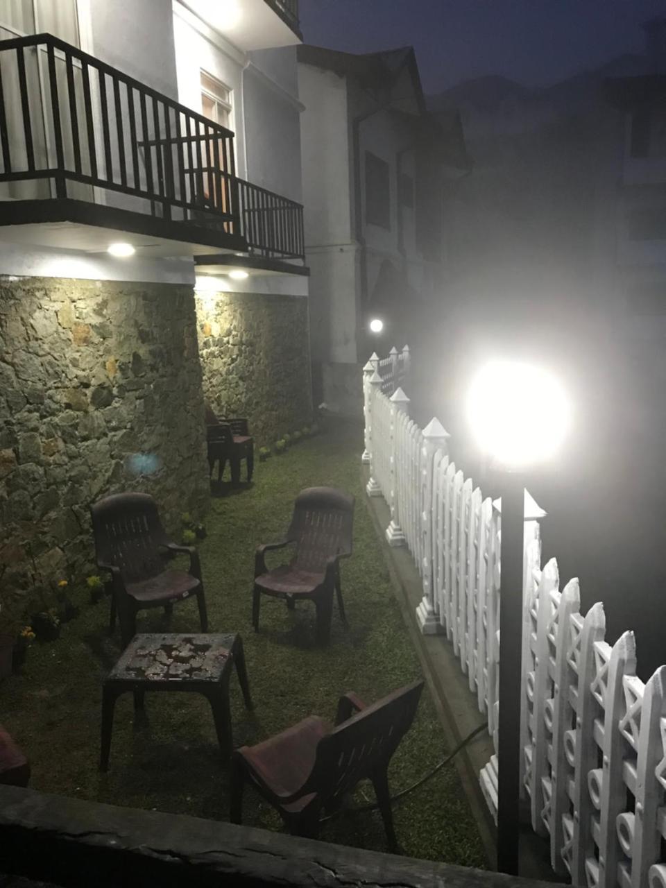 Regal Rose Luxury Holiday Apartments Nuwara Eliya Exterior foto